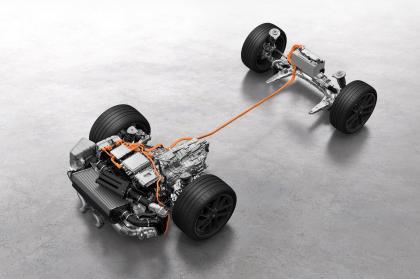 Η νέα υβριδική 911 είναι η καλύτερη όλων των εποχών